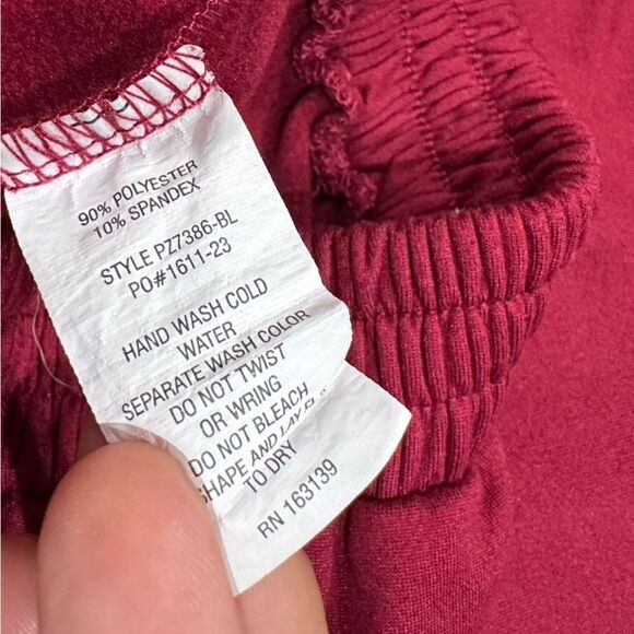 Haley & June Red Butter Soft Joggers Women’s Medium - Picture 2 of 4